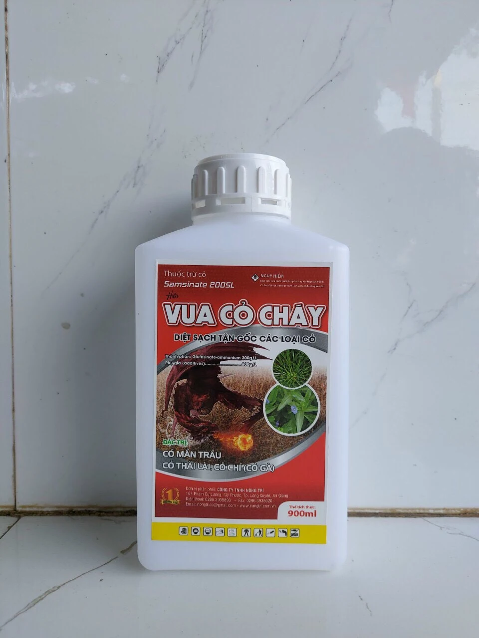 thuốc diệt mầm cỏ